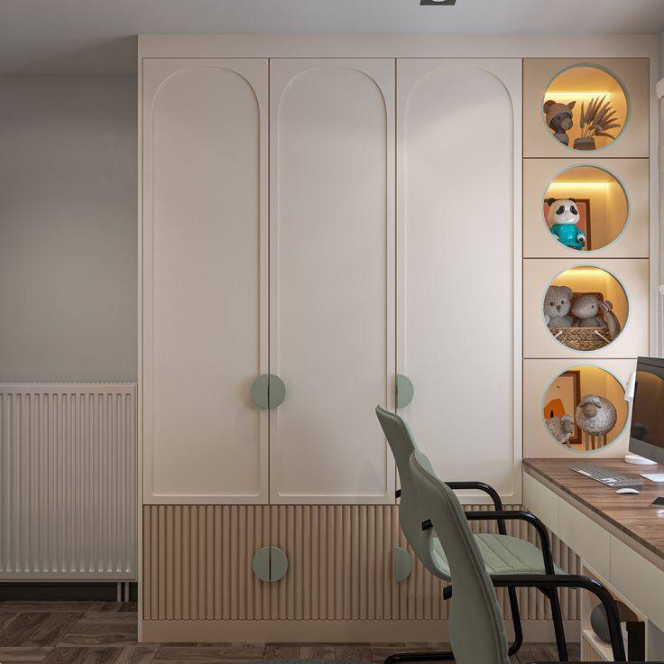 Curve Craft & Creamy Wardrobe