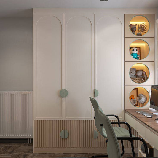 Curve Craft & Creamy Wardrobe