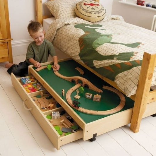 Montessori Race World Drawer